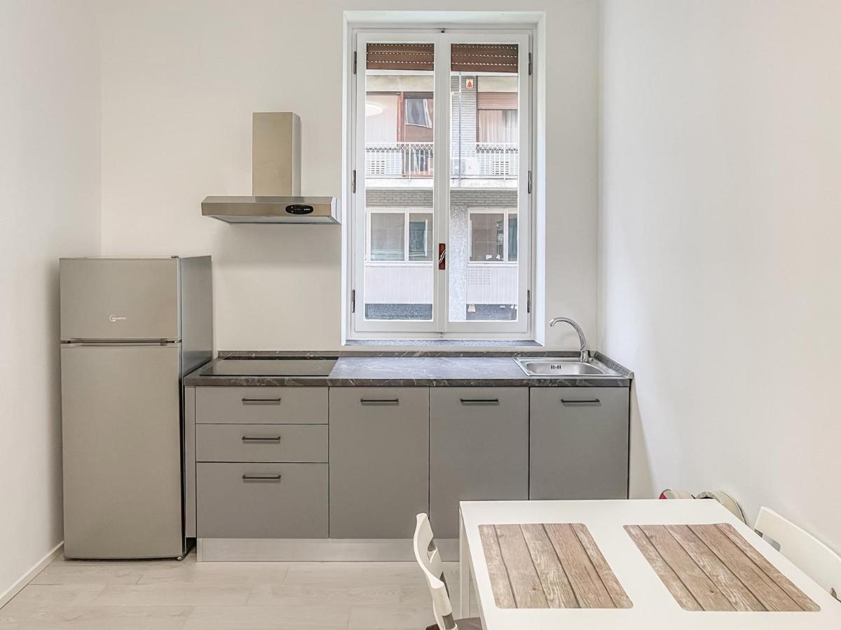 Bnb Capital Milano Moscova - White Exterior foto